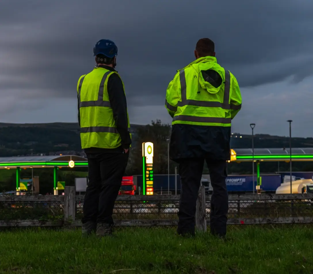 Two members of the Serconnect team on site